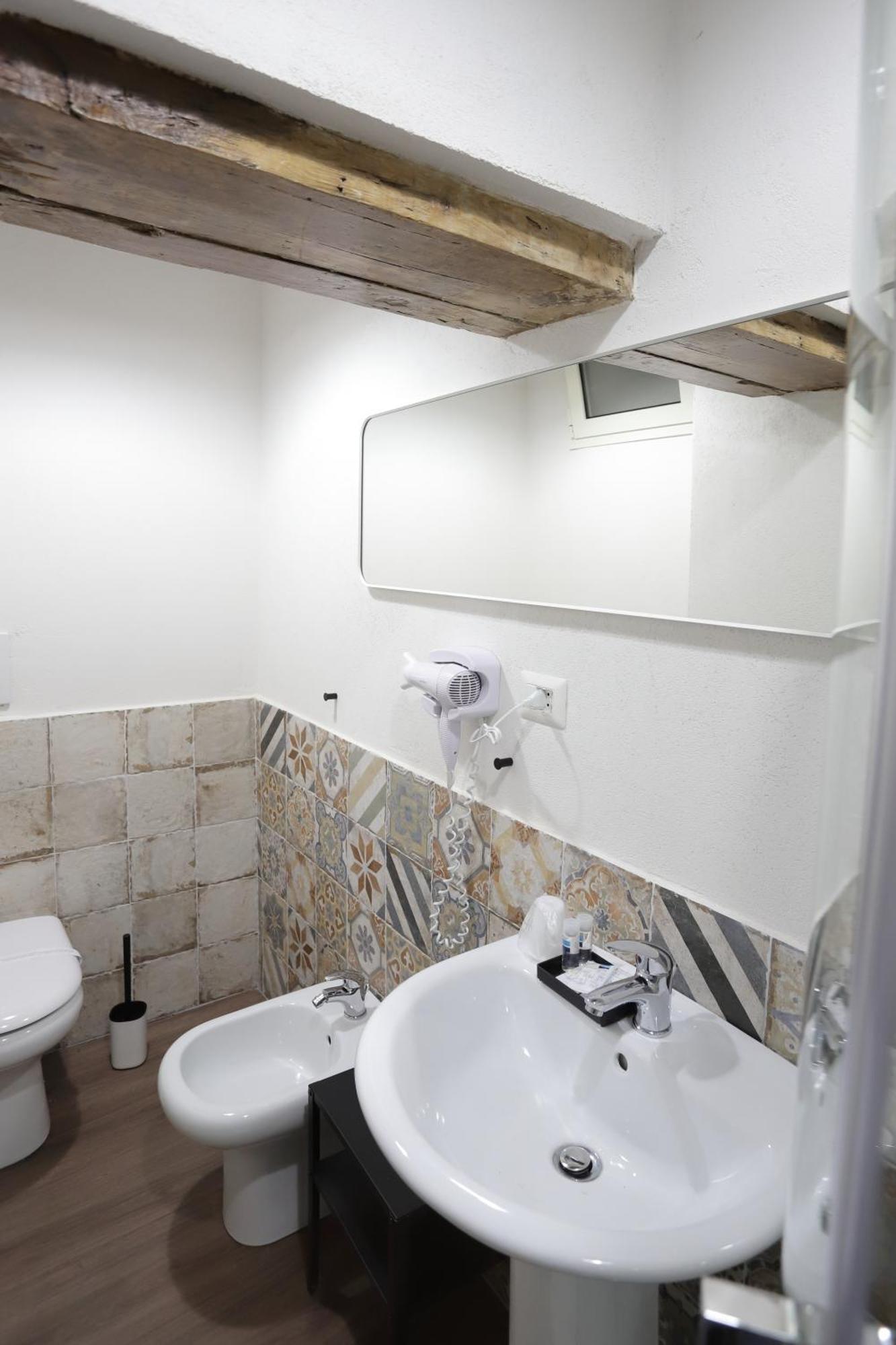 Tammurriata Nera Bedroom Nápoles
